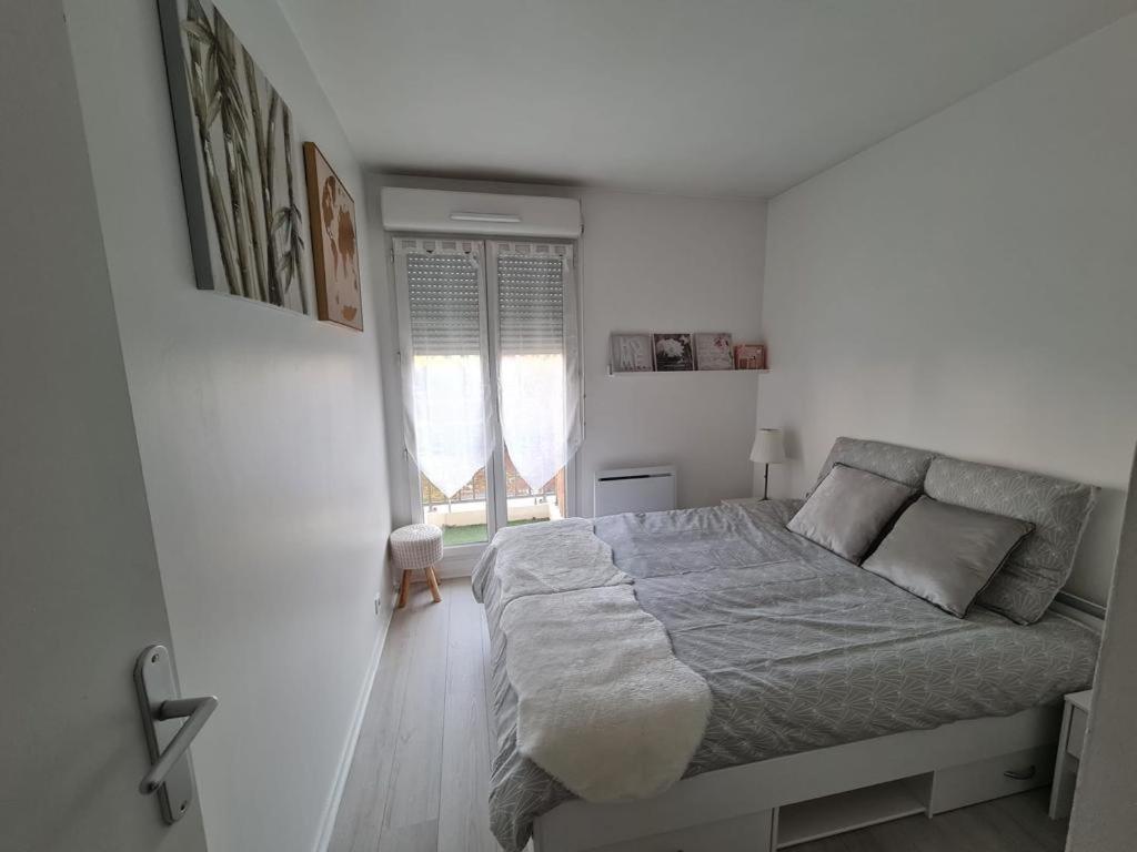 Ferienwohnung Eirene - Chessy Exterior foto